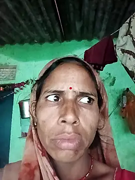 Snapshot of Sm_sanjna chatting on 10.31.25 Sm sanjna online show from 10.31.25