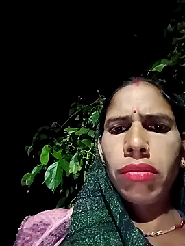 Snapshot of Sm_sanjna chatting on 10.31.25 Sm sanjna online show from 10.31.25