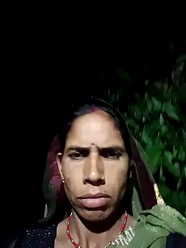 Snapshot of Sm_sanjna chatting on 11.01.25 Sm sanjna online show from 11.01.25