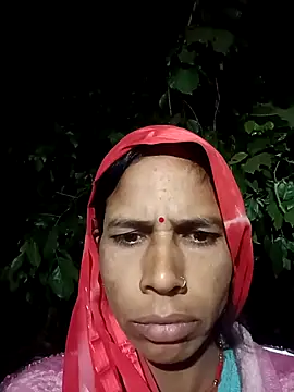 Snapshot of Sm_sanjna chatting on 11.16.25 Sm sanjna online show from 11.16.25