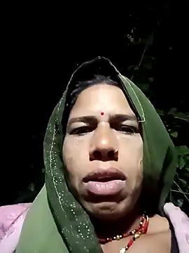 Snapshot of Sm_sanjna chatting on 11.26.25 Sm sanjna online show from 11.26.25