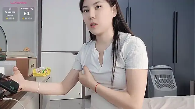 Snapshot of luckckcj chatting on 02.17.26 luckckcj online show from 02.17.26