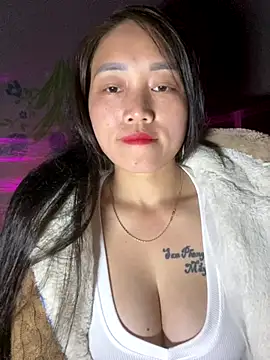 chipp-bong online show from 11.24.25