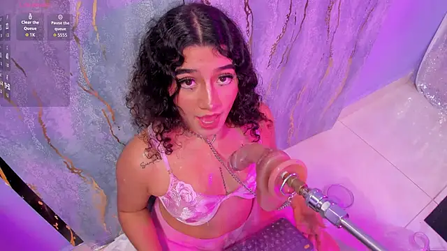 mia cataleiya online show from 11.13.25