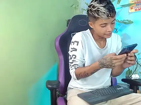 Dorland777 online show from 09.19.25