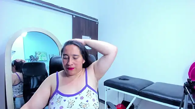 LeilaSmith  online show from 05.11.26