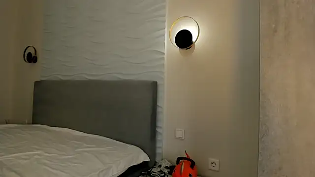 yanyaan online show from 11.15.25