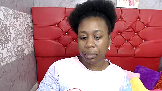 Snapshot of amijacobs chatting on 11.21.25 amijacobs online show from 11.21.25