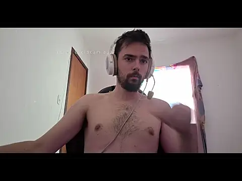 Snapshot of Arthur_Rj_21 chatting on 09.28.25 Arthur Rj 21 online show from 09.28.25