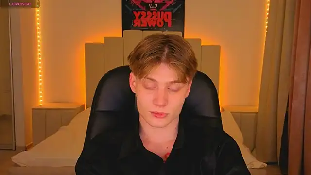 LouieEvans online show from 11.18.25