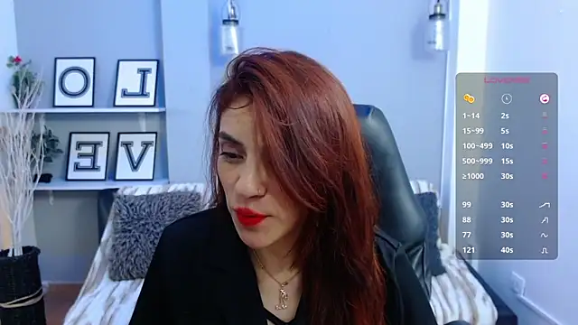 KendallWood  online show from 01.12.26