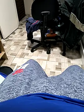 Snapshot of Enriquee147 chatting on 10.30.25 Enriquee147 online show from 10.30.25