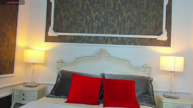 SharonBonet online show from 10.11.25