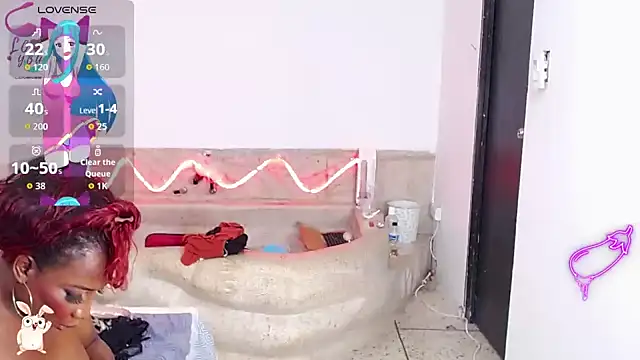 Snapshot of salome33x chatting on 10.10.25 salome33x online show from 10.10.25