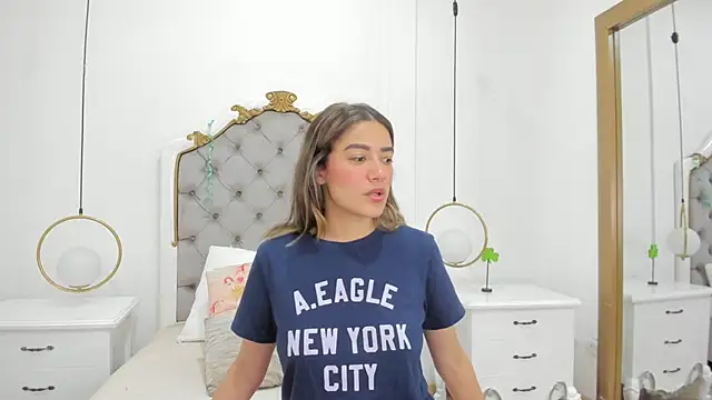 Skylerwhite02 online show from 03.18.26