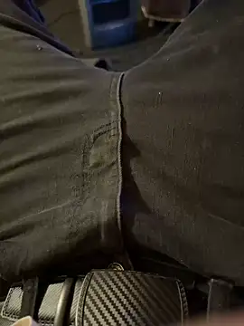 Snapshot of Sillycatfish chatting on 11.25.25 Sillycatfish online show from 11.25.25