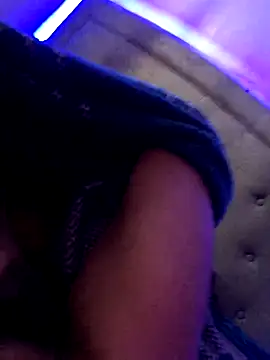 Snapshot of Cartyiii chatting on 09.16.25 Cartyiii online show from 09.16.25