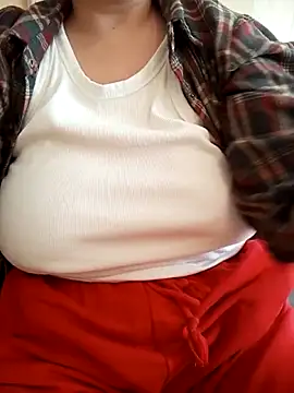 Snapshot of whiteprincesse chatting on 09.25.25 whiteprincesse online show from 09.25.25