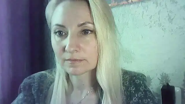 Snapshot of Feriinaa chatting on 07.13.26 Feriinaa online show from 07.13.26