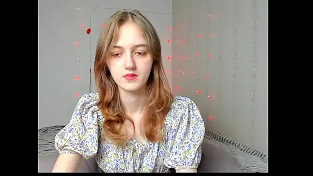 Snapshot of dreamy_pollyyy chatting on 05.12.26 dreamy pollyyy online show from 05.12.26