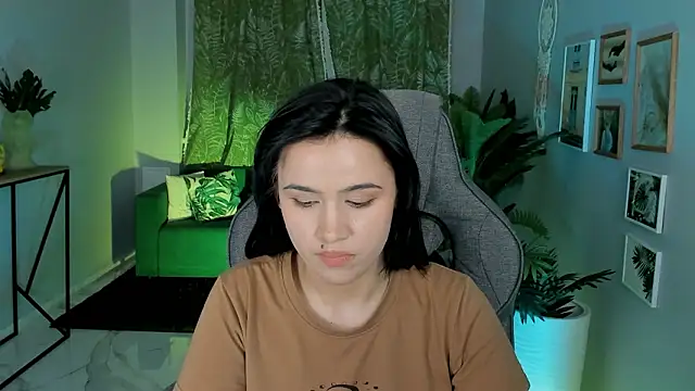 MonicaFarmer online show from 02.21.26