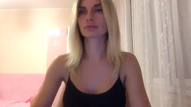 KarelliaStar online show from 09.28.25