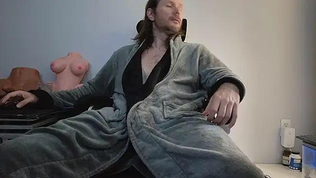 AlbinoAdonis online show from 10.03.25