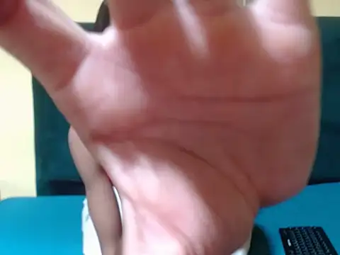 Freaky-Nicky18 online show from 11.09.25