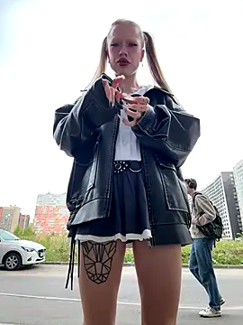 Sugar Pop online show from 09.15.25