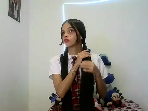 Snapshot of lucy_babyy chatting on 10.23.25 lucy babyy online show from 10.23.25