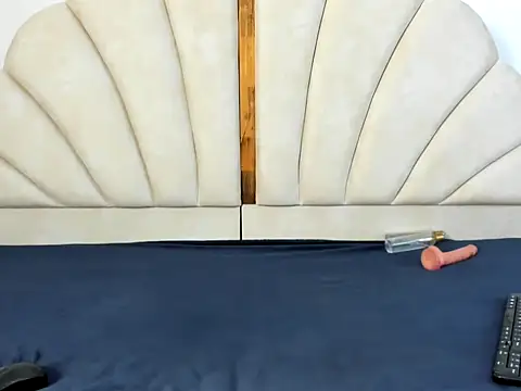 Kimberly TaylorX online show from 09.18.25