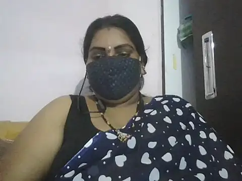 Snapshot of Nisha-telugu chatting on 10.02.25 Nisha-telugu online show from 10.02.25