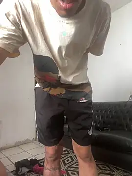 Michael22c22m online show from 09.17.25