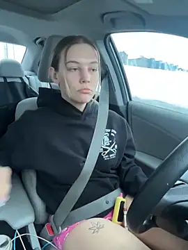 AllesandraLove online show from 02.04.26