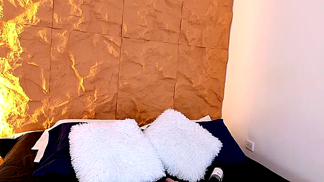 Snapshot of IvannaaVega chatting on 02.11.26 IvannaaVega online show from 02.11.26