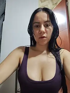 Snapshot of valen-sexx chatting on 07.23.26 valen-sexx online show from 07.23.26