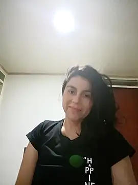 Snapshot of vanessa-titisM chatting on 12.02.25 vanessa-titisM online show from 12.02.25