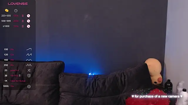 Snapshot of Nutsy_Kitty chatting on 09.20.25 Nutsy Kitty online show from 09.20.25