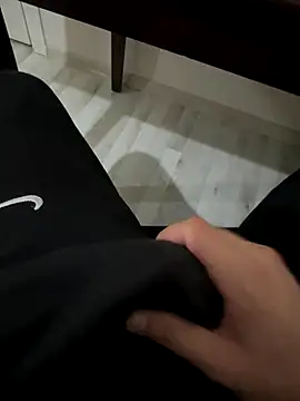 LAZ3R1 online show from 11.23.25