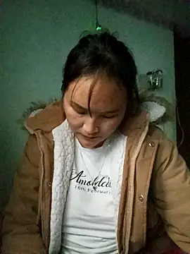 Snapshot of Tamara-a chatting on 12.16.25 Tamara-a online show from 12.16.25