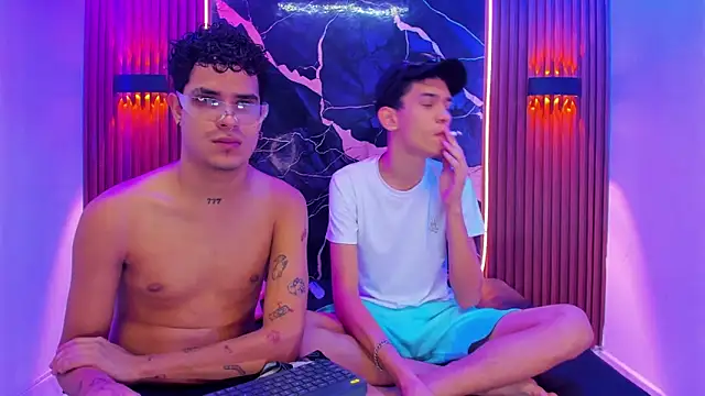 Lucky boys  X online show from 03.04.26