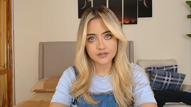 MaryMoon  online show from 01.12.26