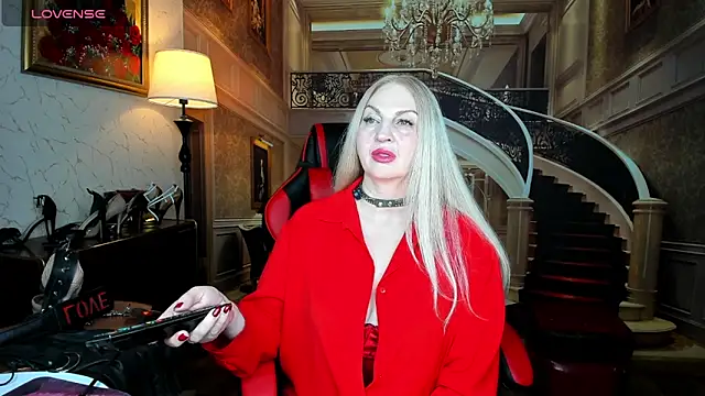 Nina Devillle online show from 02.19.26