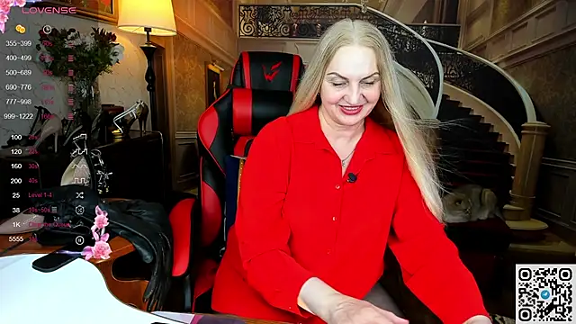 Nina Devillle online show from 03.17.26