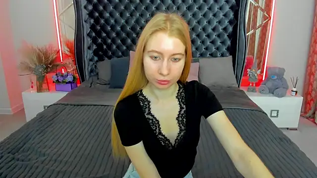 Alina Blonde online show from 05.07.26