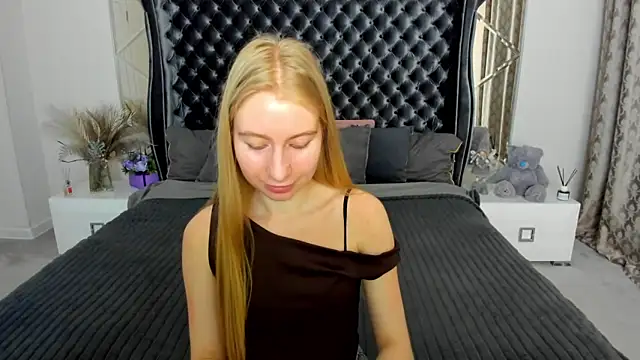 Alina Blonde online show from 05.28.26