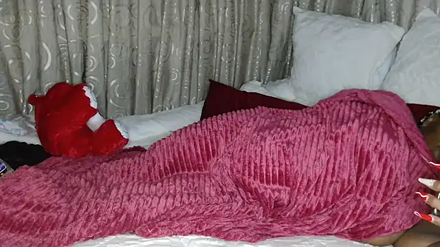 Snapshot of Bustyboobs02xx chatting on 02.17.26 Bustyboobs02xx online show from 02.17.26