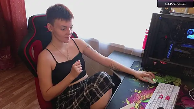 KrisNeal online show from 09.19.25