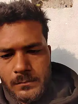 Snapshot of devil_khilesh chatting on 12.15.25 devil khilesh online show from 12.15.25