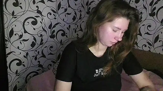 YourEmilie online show from 10.31.25